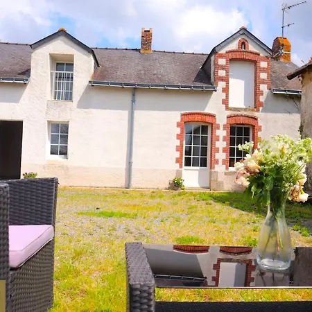 Prázdninový dům Cedres - Maison Chaleureuse A La Campagne Avec Jardin *