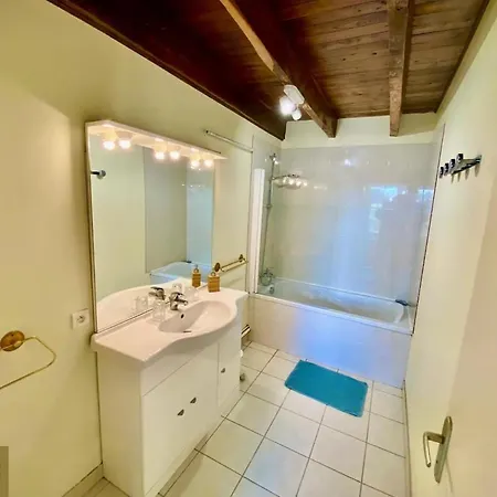 Cedres - Maison Chaleureuse A La Campagne Avec Jardin *